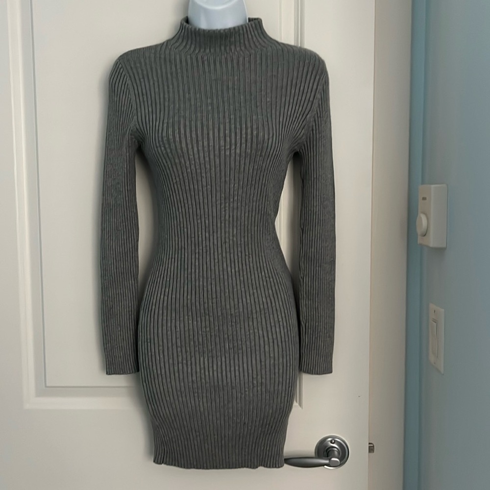 Stretchy dress sizeS